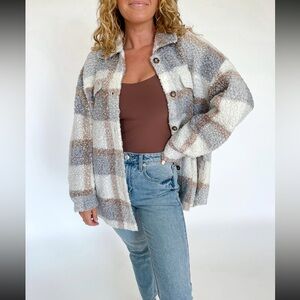 ILLA ILLA Cream, Gray & Brown Plaid Teddy Shacket